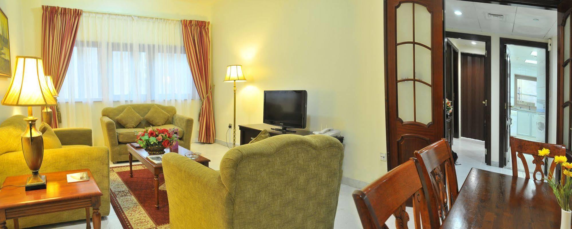 Ivory Hotel apartamentos Abu Dabi Exterior foto