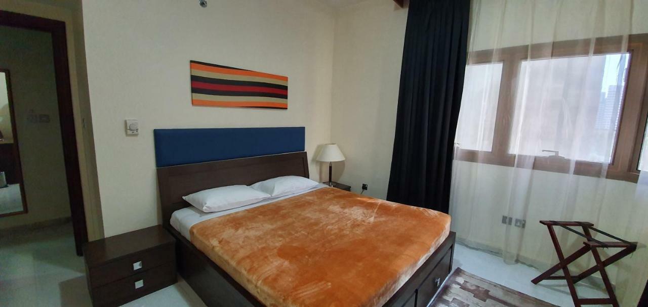 Ivory Hotel apartamentos Abu Dabi Exterior foto